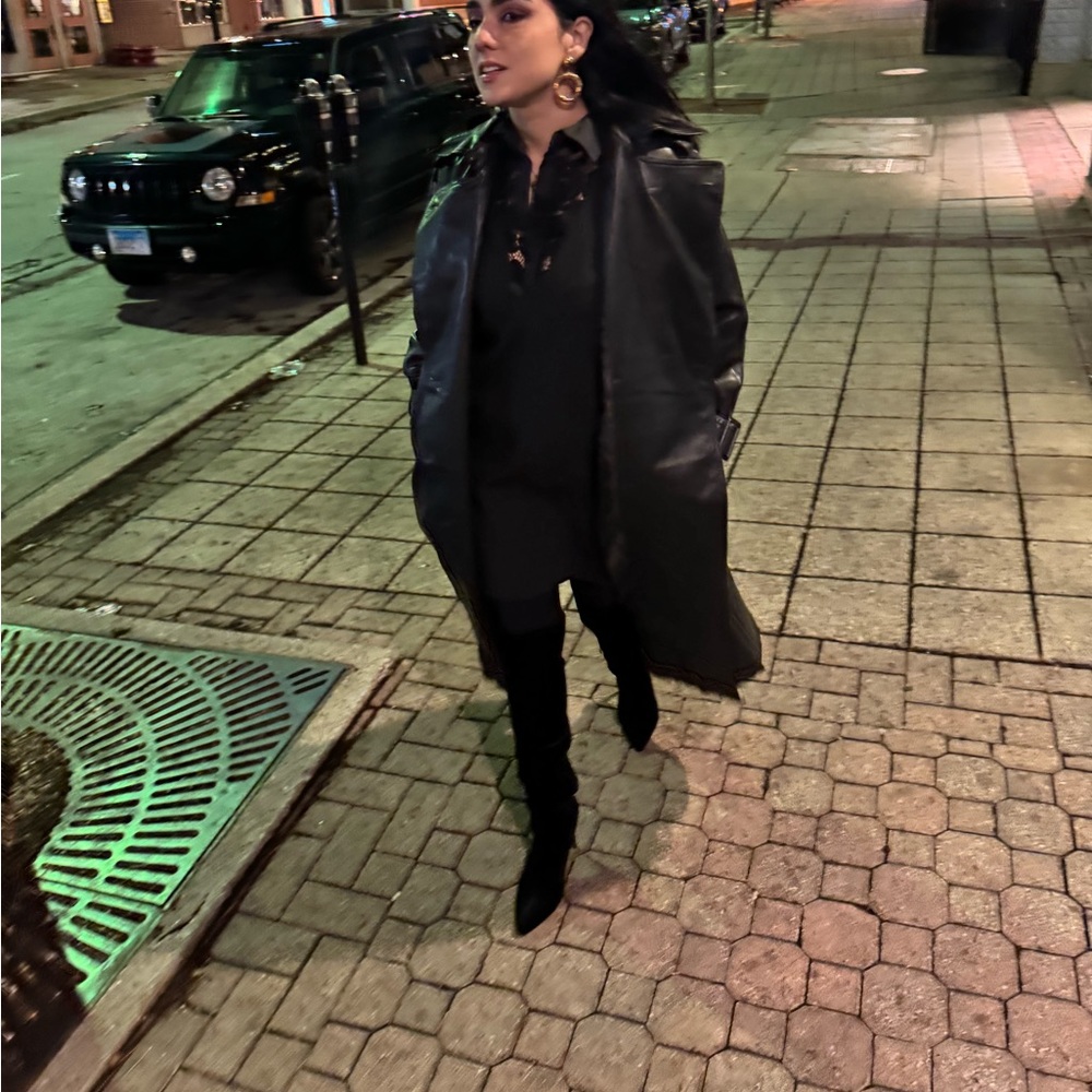 Meet your Posher, Valeria